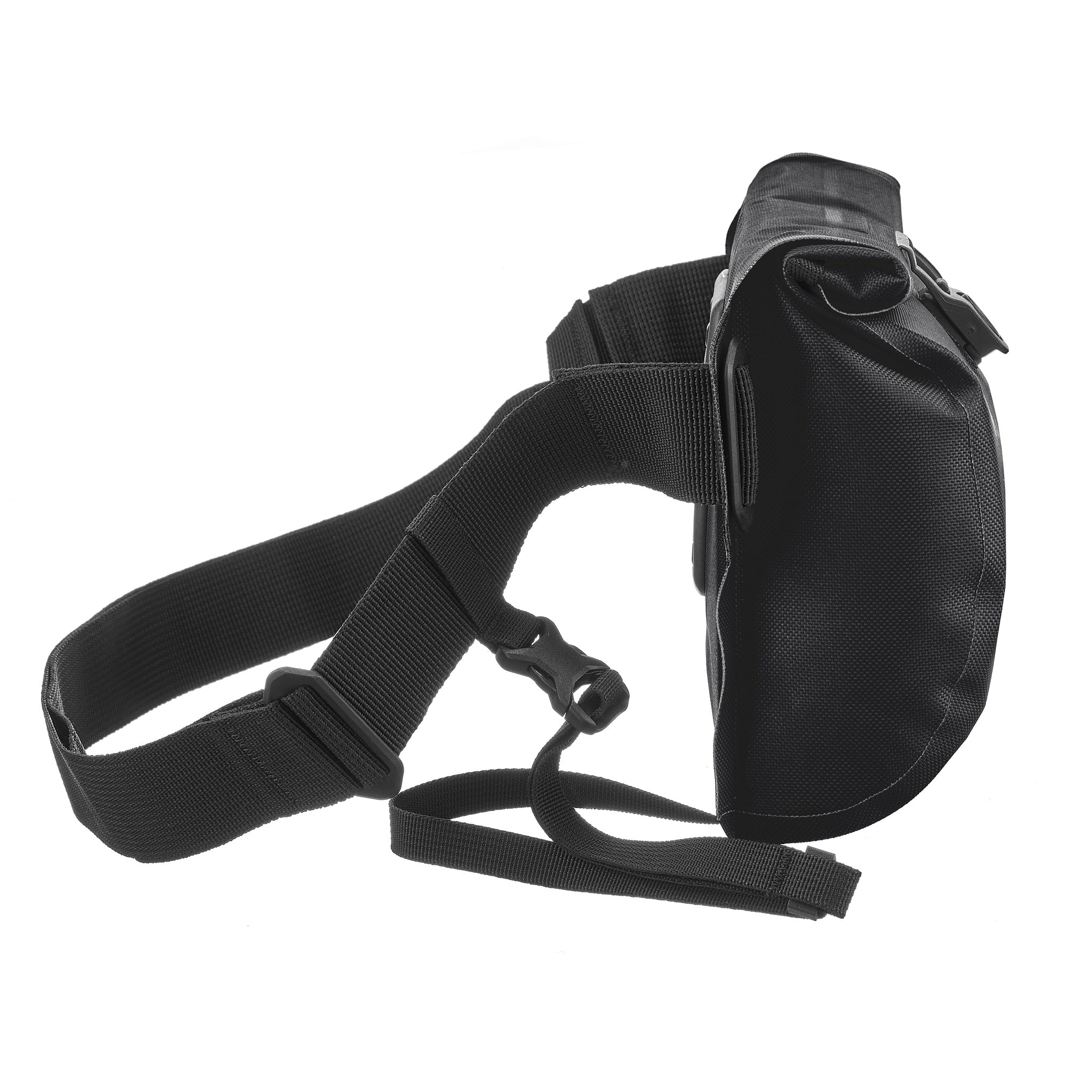 Vue latérale de l’ORTLIEB Velo-Sling Flex couleur black 2.5 Liter avec bandoulière réglable