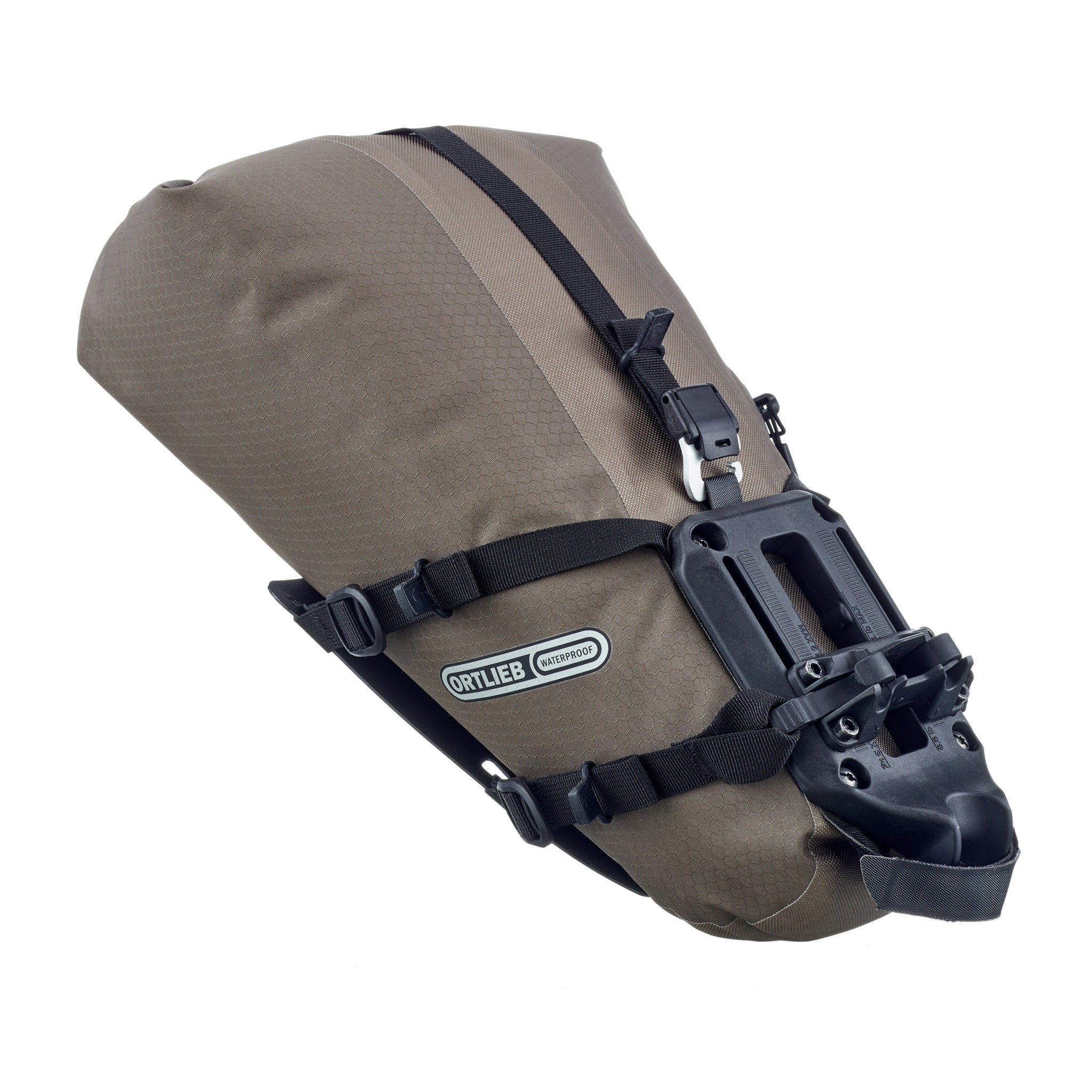 Sac de vélo ORTLIEB Seat-Pack QR couleur dark-sand vue latérale avec fermeture par enroulement